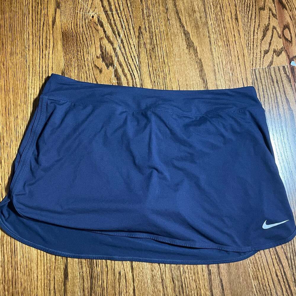 Nike Women's Dri-FIT Solid Board Skirt Navy Blue Size XL Swim Skort